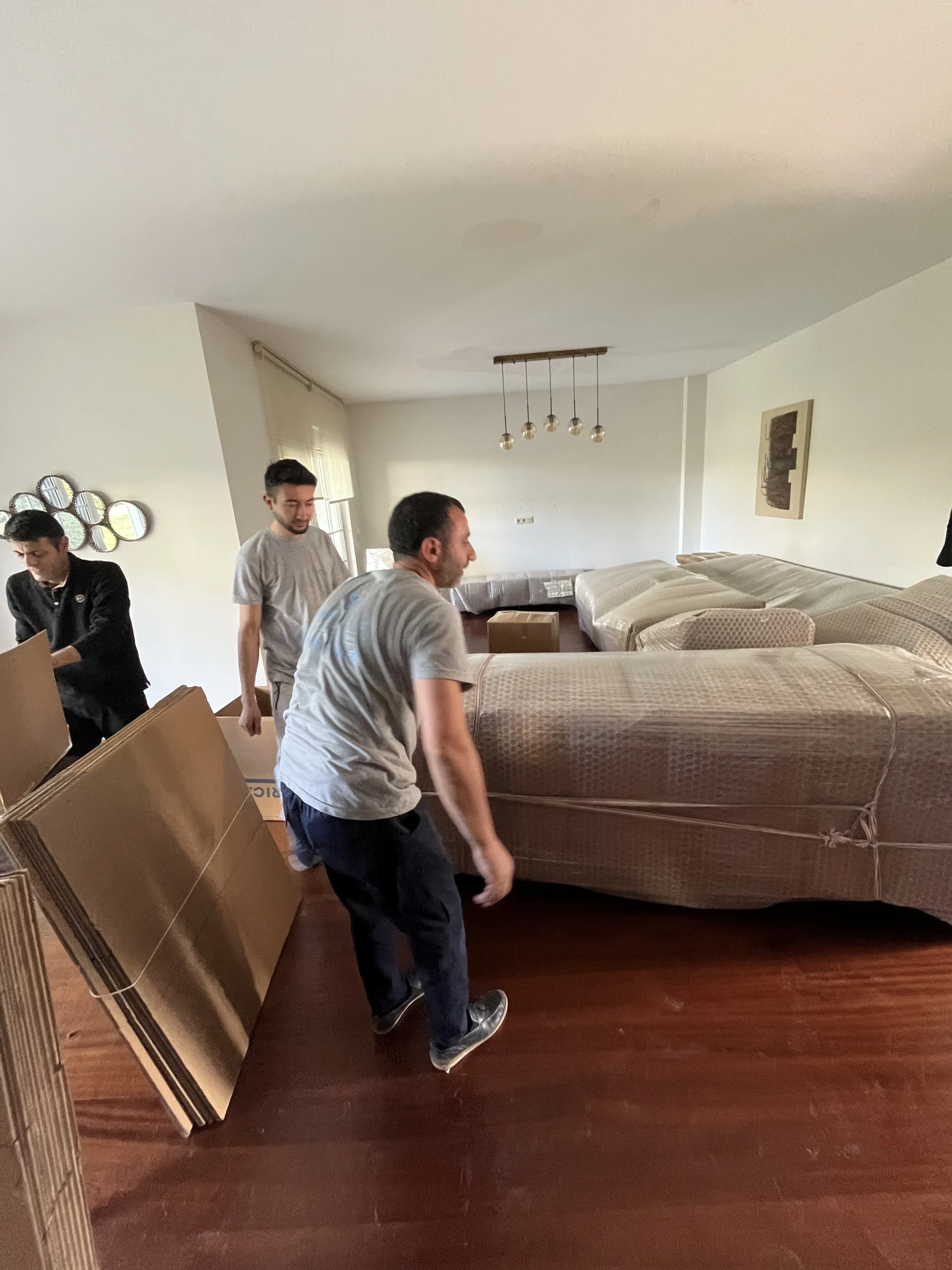 Bostancı Mahallesi Az Eşya Taşıma - Ekonomik Nakliye Çözümleri